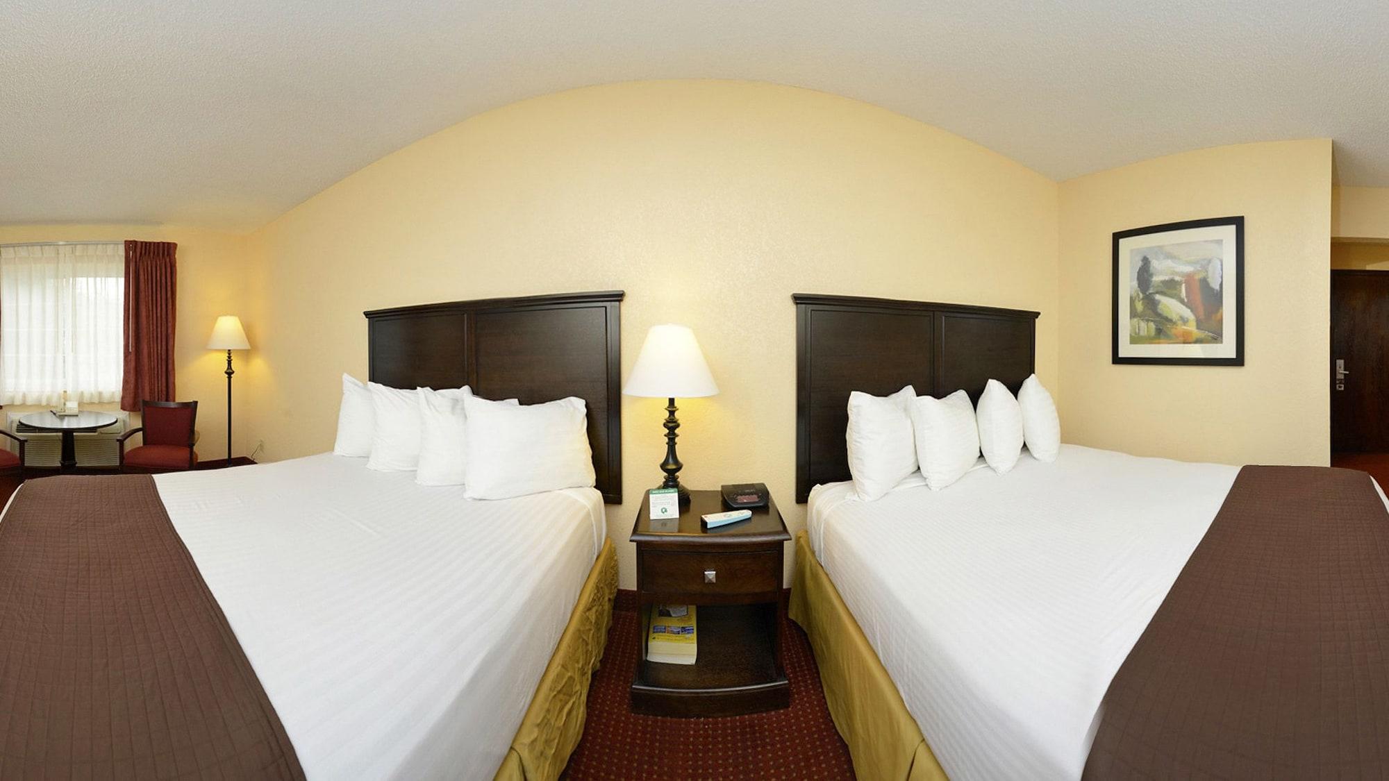 Baymont By Wyndham Kansas City Ku Medical Center Dış mekan fotoğraf