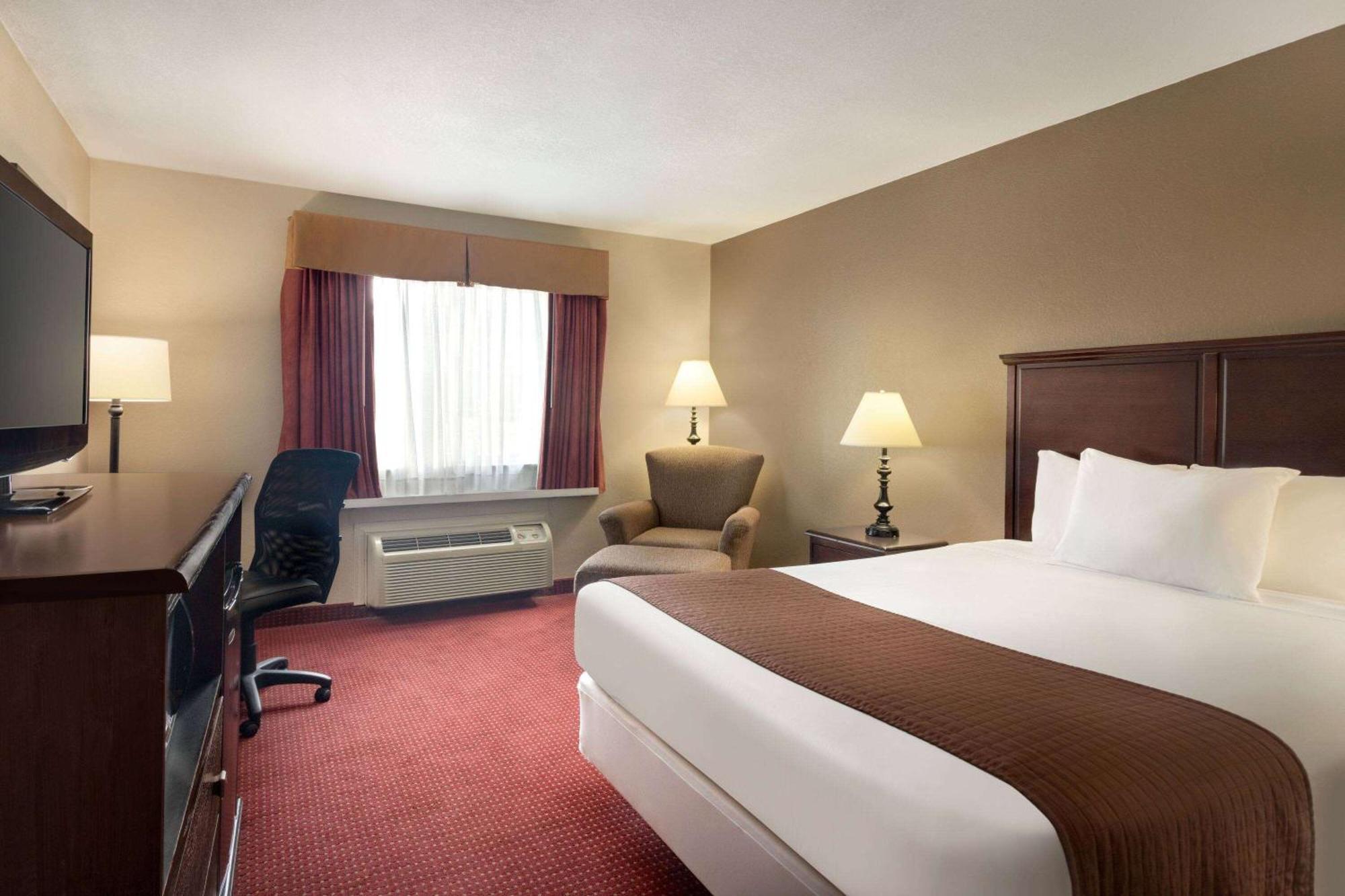 Baymont By Wyndham Kansas City Ku Medical Center Dış mekan fotoğraf