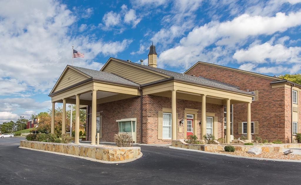 Baymont By Wyndham Kansas City Ku Medical Center Dış mekan fotoğraf